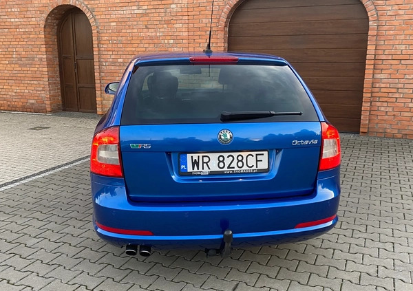 Skoda Octavia cena 33900 przebieg: 257000, rok produkcji 2010 z Radom małe 466